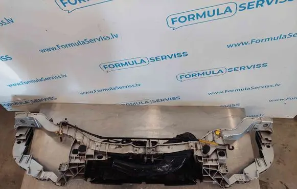 Ford Focus Top upper radiator support slam panel