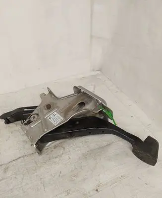 Volkswagen Caddy Brake pedal 1T1721057K 1010000178189