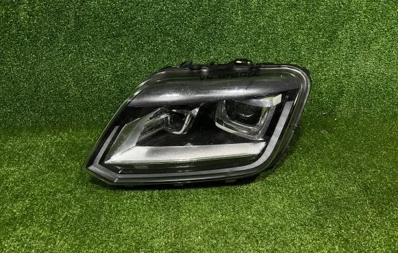 Volkswagen Amarok Headlight/headlamp 2H3941031B
