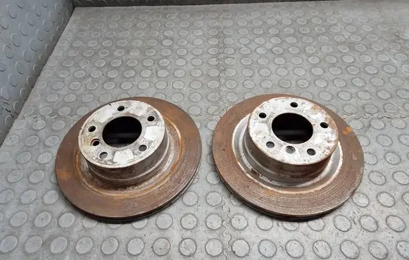 BMW 1 E82 E88 Rear brake disc 6778051 6855005