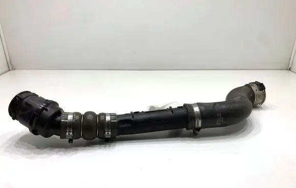 Nissan Pulsar Air intake hose/pipe 144601KB4A