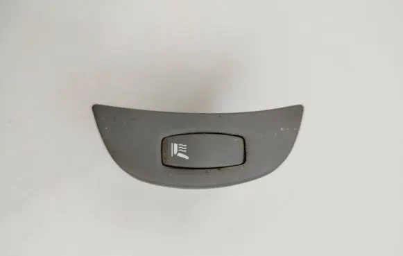 Renault Laguna II Seat heating switch 8200253337