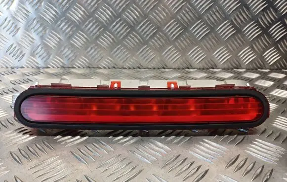 Toyota Corolla Verso E121 Third/center stoplight 815700F010
