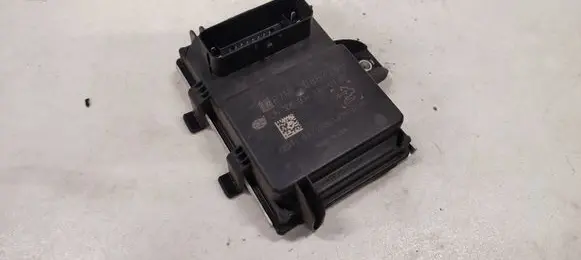 Chevrolet Volt I Fuel injection pump control unit/module 20867260 90867260