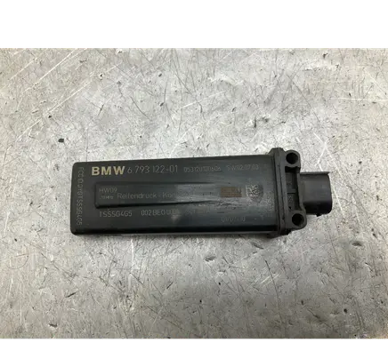 BMW 3 E92 E93 Tire pressure control unit 6793122 TSSSG4G5 002BE00001