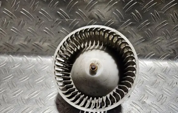 Hyundai Lantra I Heater fan/blower 1940000400