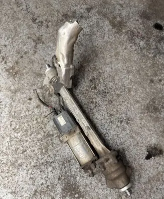 BMW X3 F25 Steering rack 7369110001A 5WK66200E