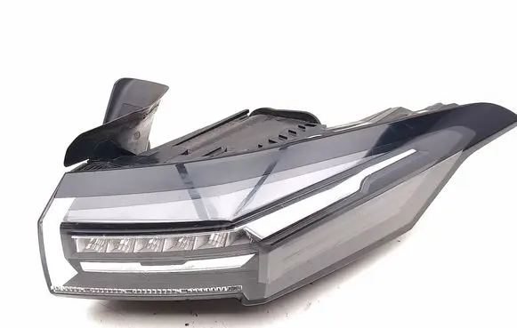 Peugeot 308 Rear/tail lights 9835299280 00033303 01501902AQ