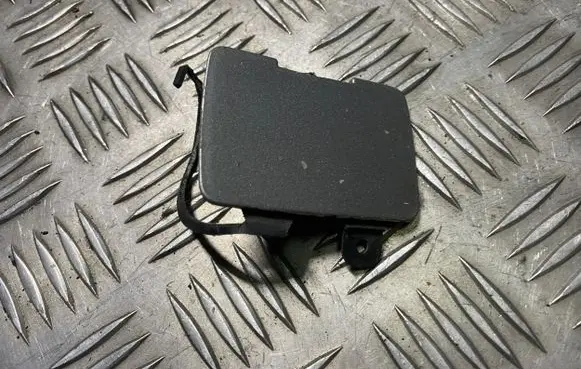 Volvo V70 Front tow hook cap/cover 9190320