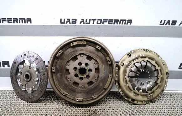 Nissan Qashqai Clutch set kit 123108271R