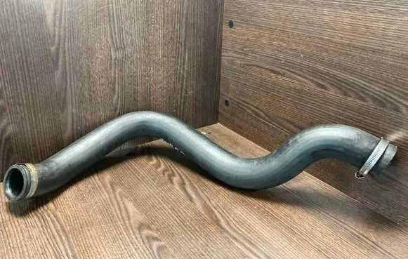 Renault Trafic II (X83) Intercooler hose/pipe 8200560043 93858094