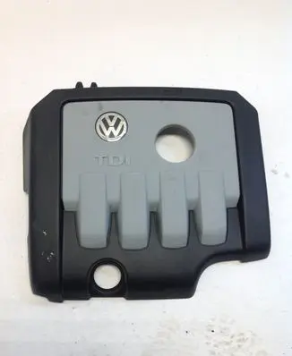 Volkswagen PASSAT B6 Engine cover (trim) 03G103925BP
