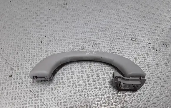 Mercedes-Benz E W211 Rear interior roof grab handle