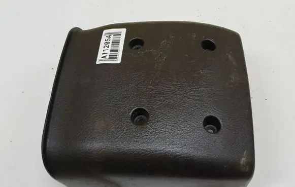 Hyundai Santa Fe Steering wheel column trim X8485826000C
