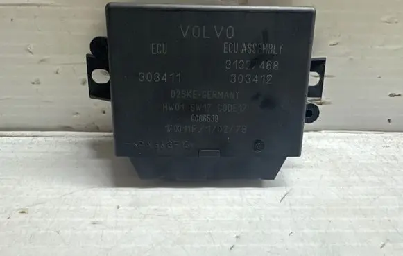 Volvo XC90 Parking PDC control unit/module 31327468 303411 303412