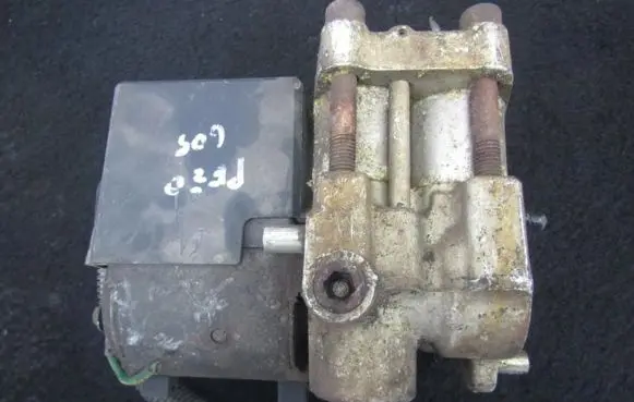 Peugeot 605 ABS Pump 9379382474