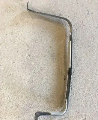 Dodge Challenger Fuel tank mounting bracket P4578652AB 4578652AB 054L
