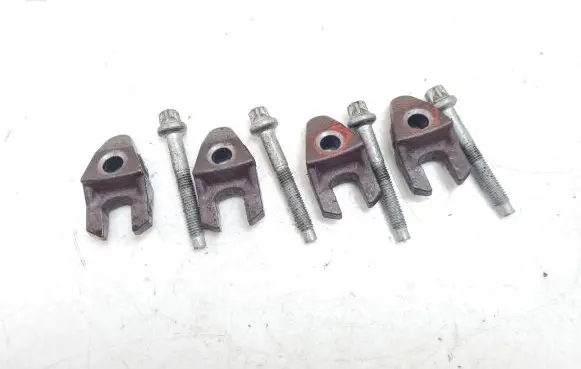 Peugeot Partner Fuel Injector clamp holder
