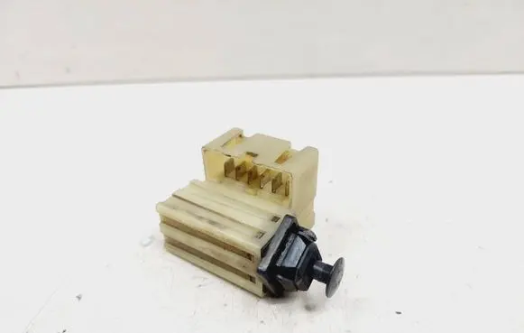 Chrysler 300 - 300C Brake pedal sensor switch 04671336 1735G13 30505L