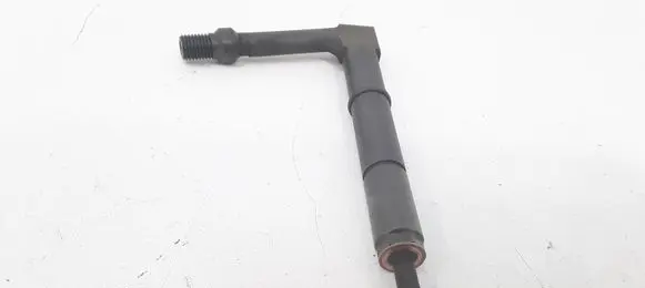 Nissan Almera Tino Fuel injector
