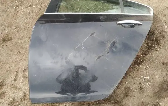 Rear door