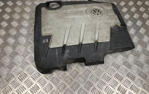 Volkswagen Golf V Engine cover (trim) 03L103925AD 03L103925