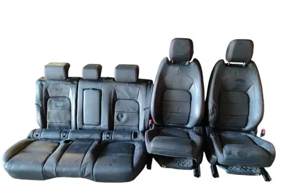 Jaguar E-Pace Seat set 