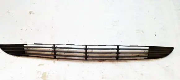 Ford Focus Front bumper lower grill fda5000g0 1g-97011-gf