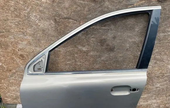 Volvo XC90 Front door