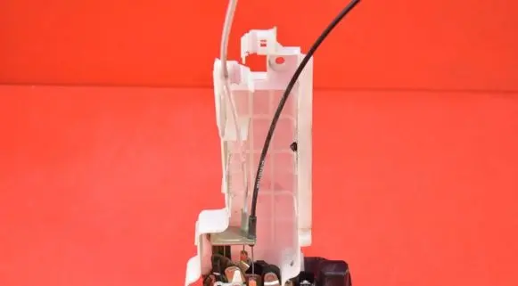Chrysler Pacifica Rear door lock