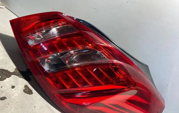 Peugeot 508 Rear/tail lights 9686293680A