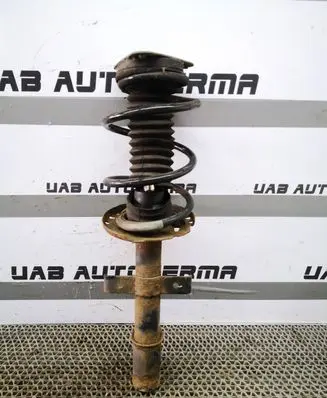 Renault Captur Front shock absorber with coil spring