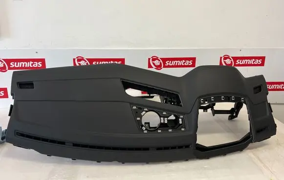 Volkswagen Touareg III Dashboard 761858296 L0280061