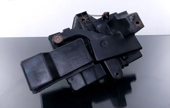 Chrysler Voyager Battery bracket 05502124AA 64577T 04860474AC