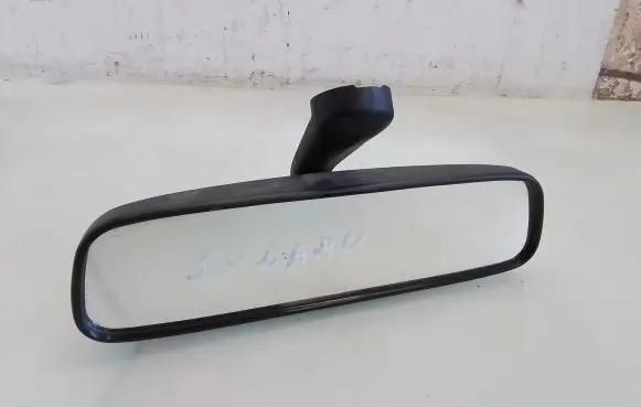 Subaru Outback Rear view mirror (interior)
