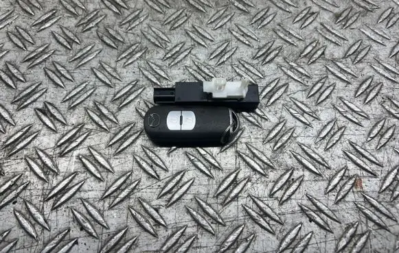 Mazda CX-5 Keyless system antenna KD45676NX