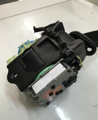 Audi A5 8T 8F Front seatbelt 305797410 217R870