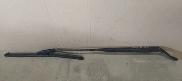 Citroen DS3 Windshield/front glass wiper blade 9683828480