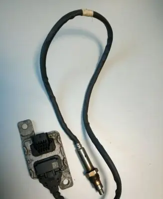 Volkswagen Touareg III Lambda probe sensor 4M0907807AF NE69773