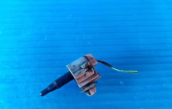 Toyota Yaris Verso Outside/exterior temperature sensor 11030