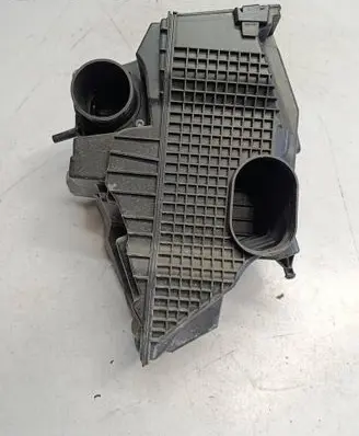 Renault Captur Air filter box 8201173592U5 8201173592 165001258