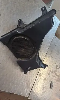 Dodge Journey Subwoofer speaker
