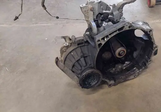 Seat Toledo III (5P) Manual 5 speed gearbox HNV HNV07066