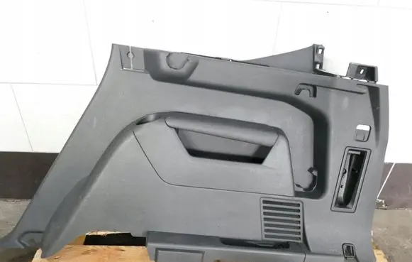 Peugeot 5008 Trunk/boot lower side trim panel 