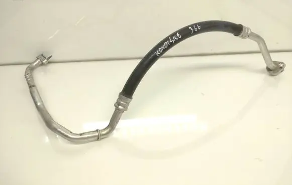 Volkswagen Tiguan Air conditioning (A/C) pipe/hose 5QF816743C