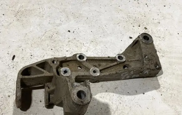 Volkswagen Golf V Front subframe 1k0199295e