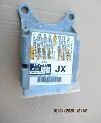 Toyota Auris E180 Airbag control unit/module 8917002J70 C0R1580727 2310009590