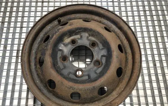 Daewoo Lublin R16 steel rim 