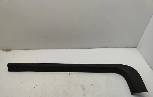 Chevrolet Camaro Front sill trim cover 84078876