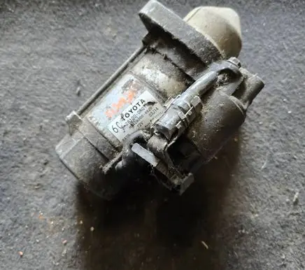 Toyota Avensis T250 Starter motor 281000R010 MS4280004920